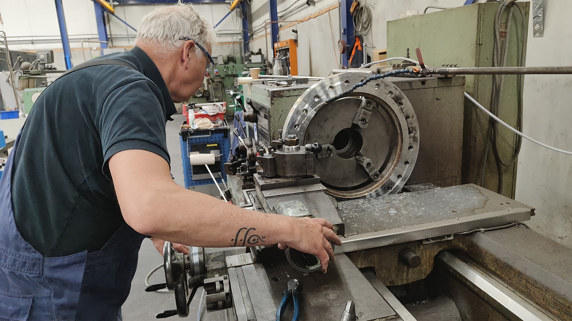 afbeelding trap - wopereis barendsen - maatwerk trappen en balustrades